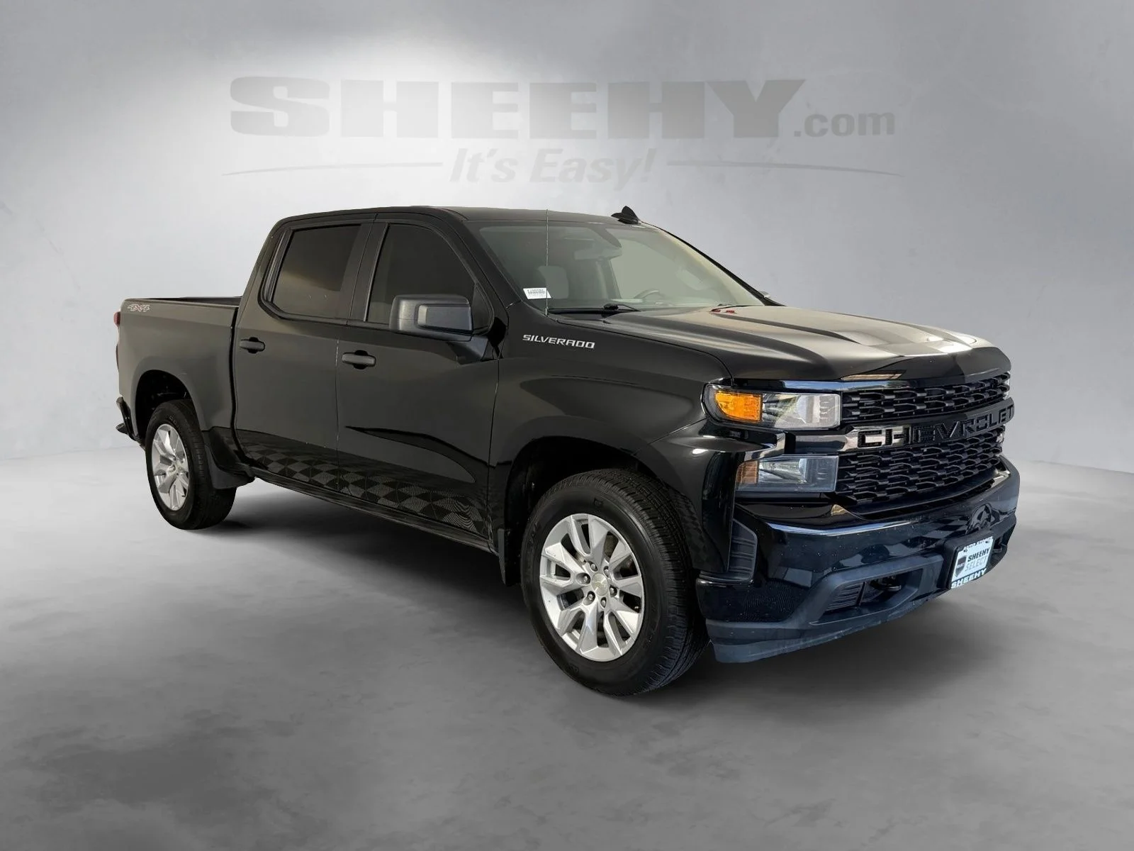 Used 2021 Black Chevrolet Custom image 2