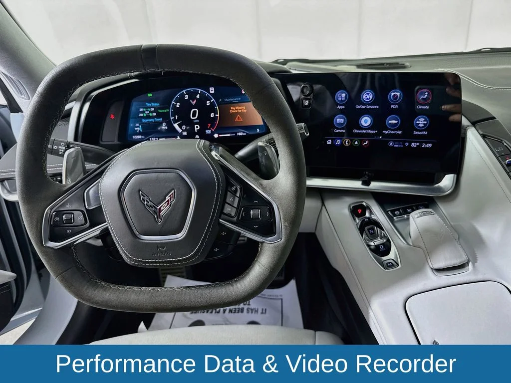 Used 2023 White Chevrolet Stingray image 29