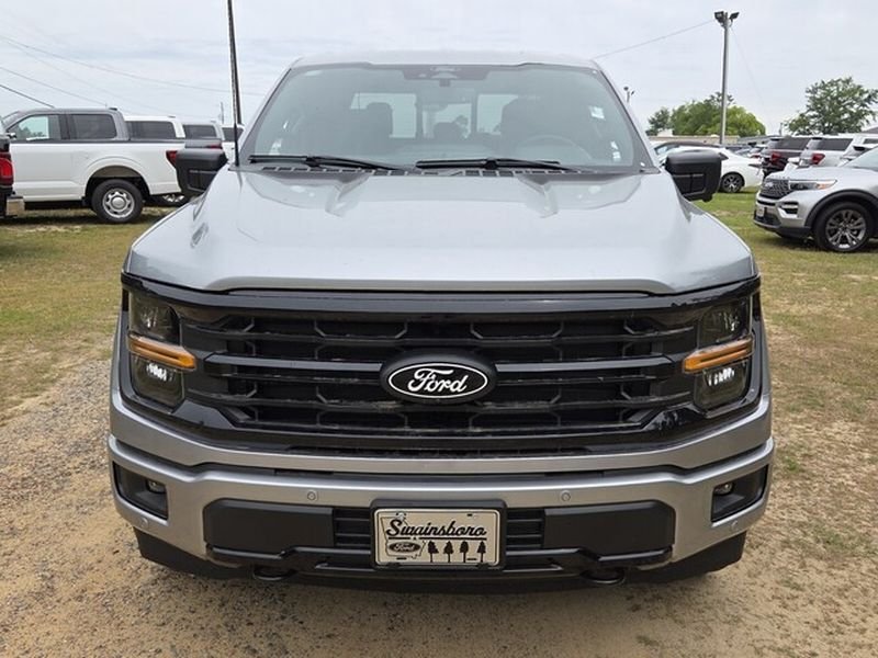 New 2026 Iconic Silver Metallic Ford XLT image 2