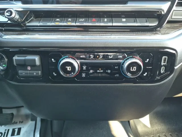 Used 2025 Black GMC Elevation image 30