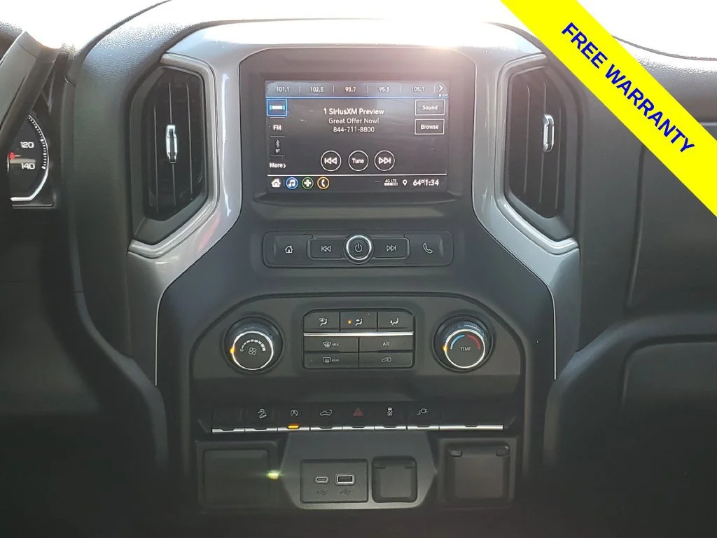 2022 Chevrolet Silverado 1500 Limited Custom - Photo 23