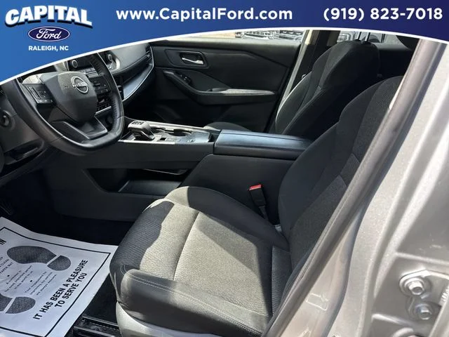 Used 2025 Silver Nissan SV image 19