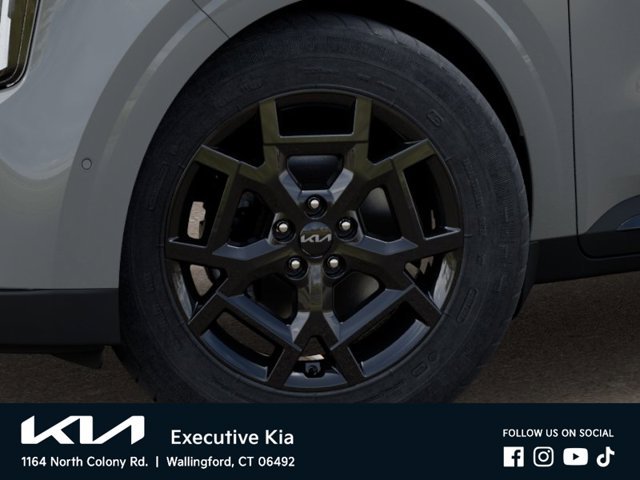 New 2027 Silver Kia SX image 9