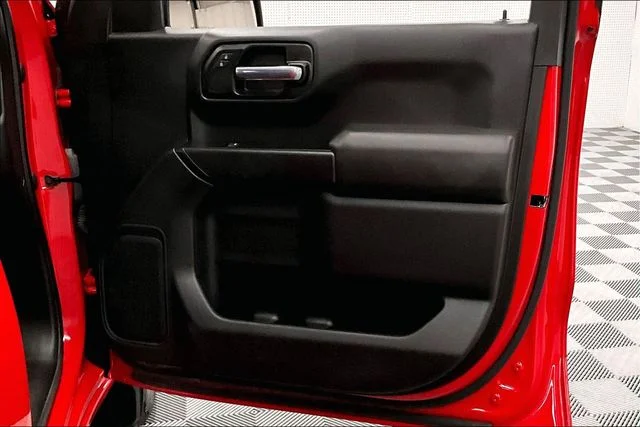 Used 2023 Cardinal Red GMC Pro image 21