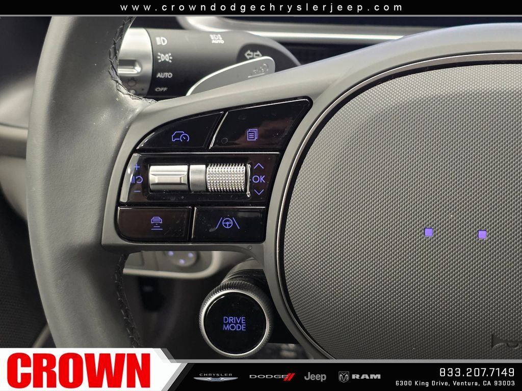 Used 2023 White Hyundai SEL image 36