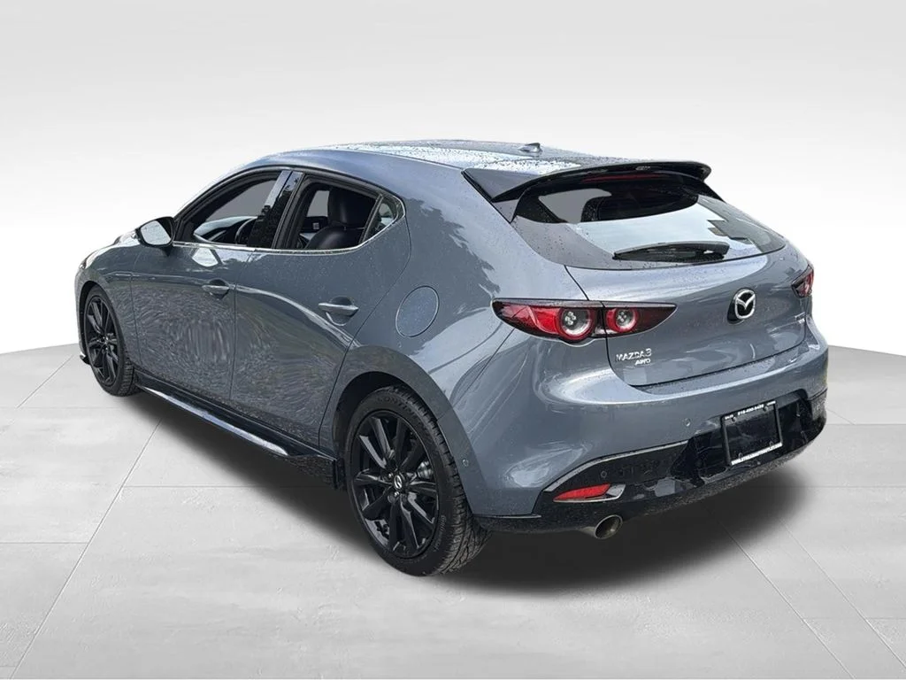 Used 2021 Gray Mazda Premium Plus image 6