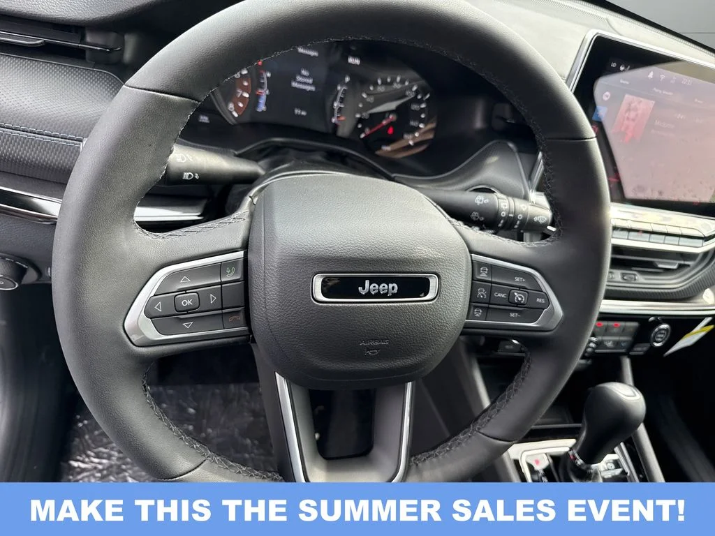 2025 Jeep Compass Latitude - Photo 13