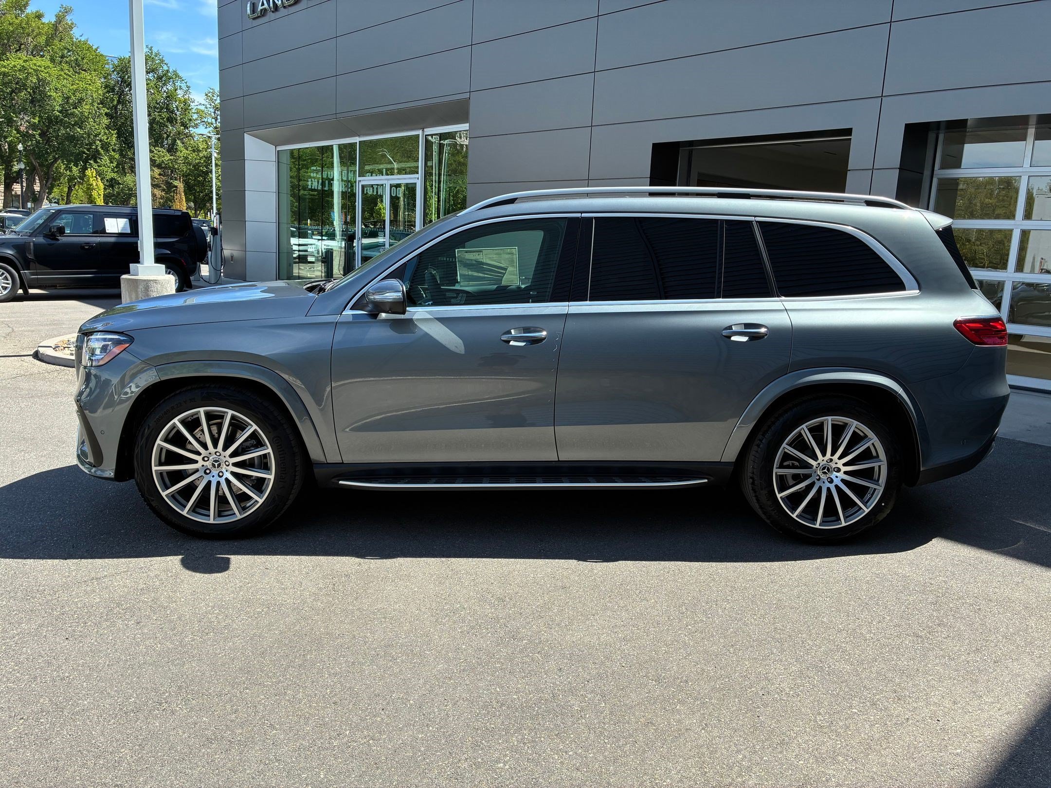 New 2026 Selenite Grey Metallic Mercedes-Benz GLS 580 image 7