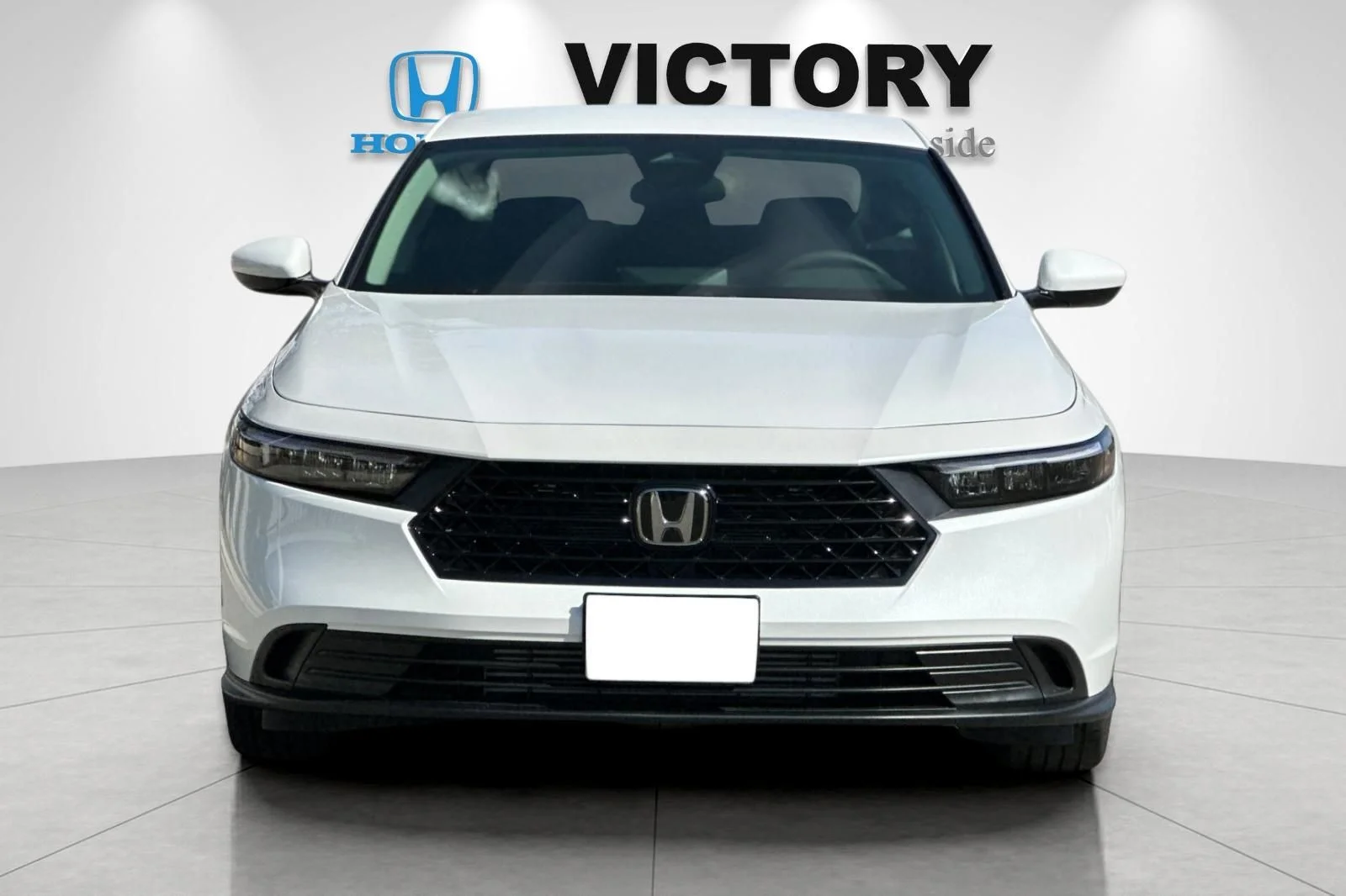 New 2026 Solar Silver Metallic Honda LX image 8