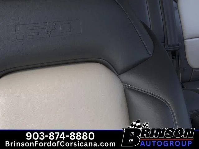New 2026 Ruby Red Metallic Tinted Clearcoat Ford Outer Banks® image 39