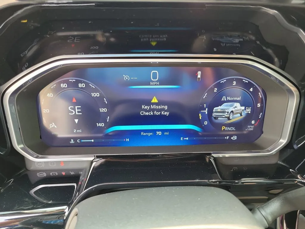 2026 Chevrolet Silverado 1500 LT - Photo 9