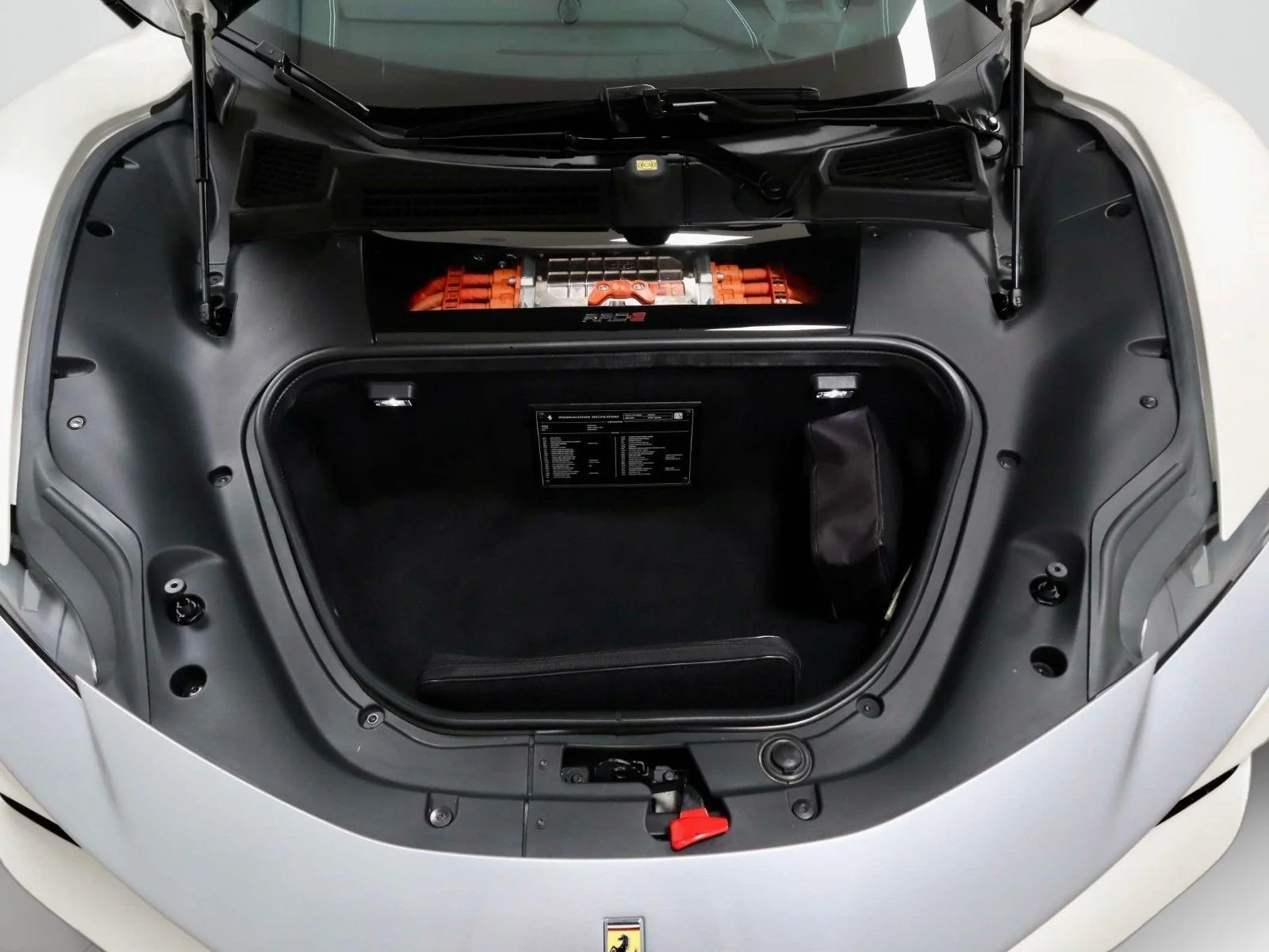Certified Used 2022 Bianco Italia Ferrari  image 11