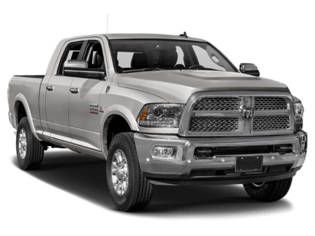 Used 2018 Brilliant Black Crystal Pearlcoat RAM Laramie image 9