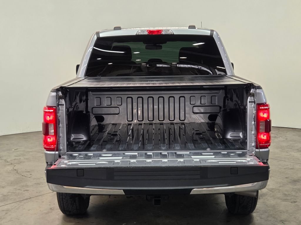 Used 2022 Silver Metallic Ford XLT image 12