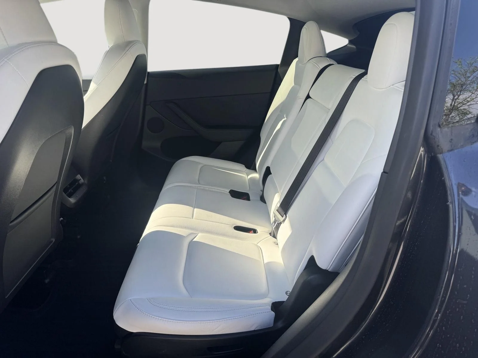 Used 2024 Stealth Grey Tesla Long Range image 6