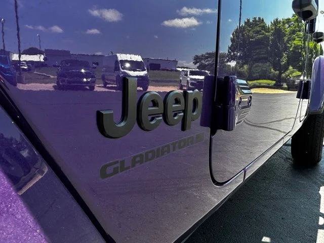New 2026 Reign Exterior Paint Jeep Sport S image 27