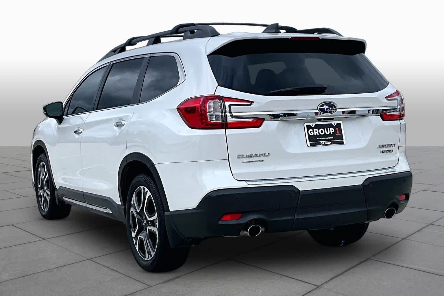 Used 2025 Crystal White Pearl Subaru Touring image 12