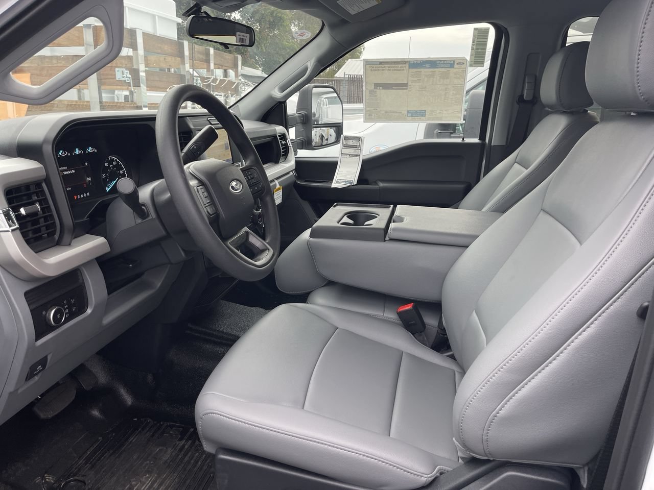 New 2026 Oxford White Ford XL image 17
