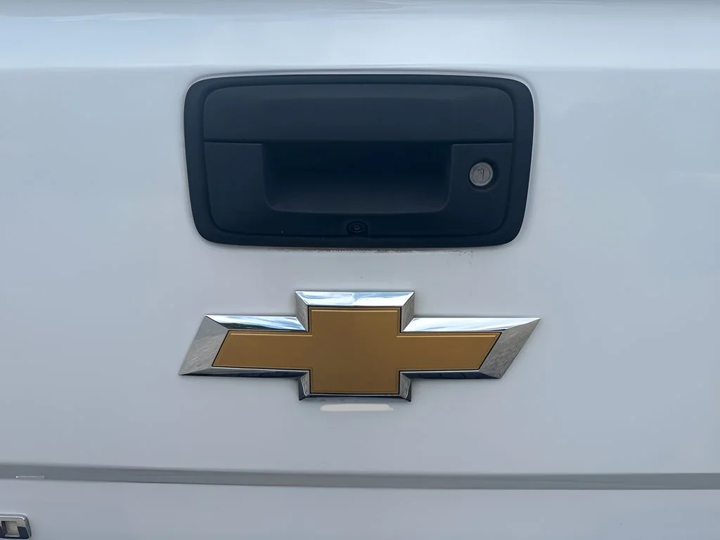 Used 2018 White Chevrolet LTZ image 30