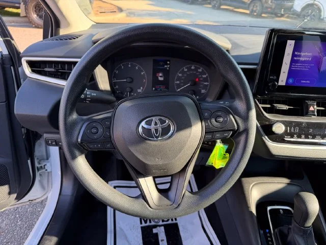 Used 2025 Ice Toyota LE image 18