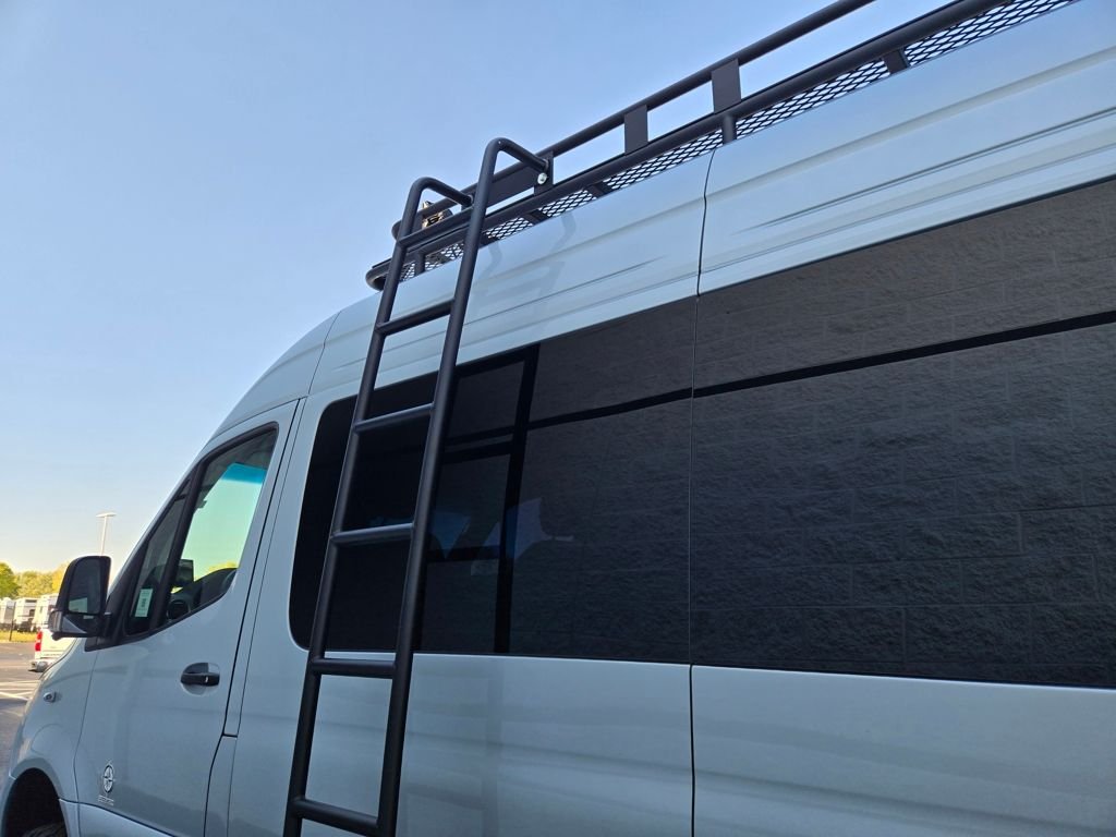2025 Mercedes-Benz Sprinter Cargo Van Base - Photo 39