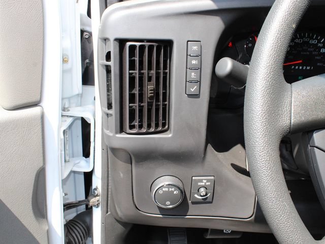 2025 Chevrolet Express Cargo Work Van - Photo 11