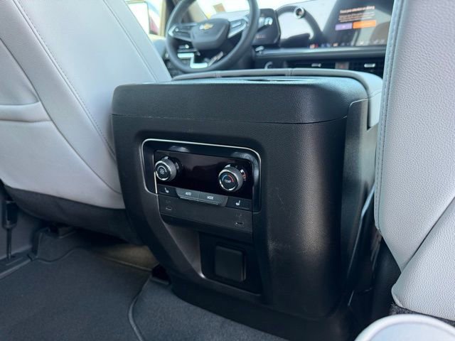 2025 Chevrolet Tahoe Premier - Photo 12