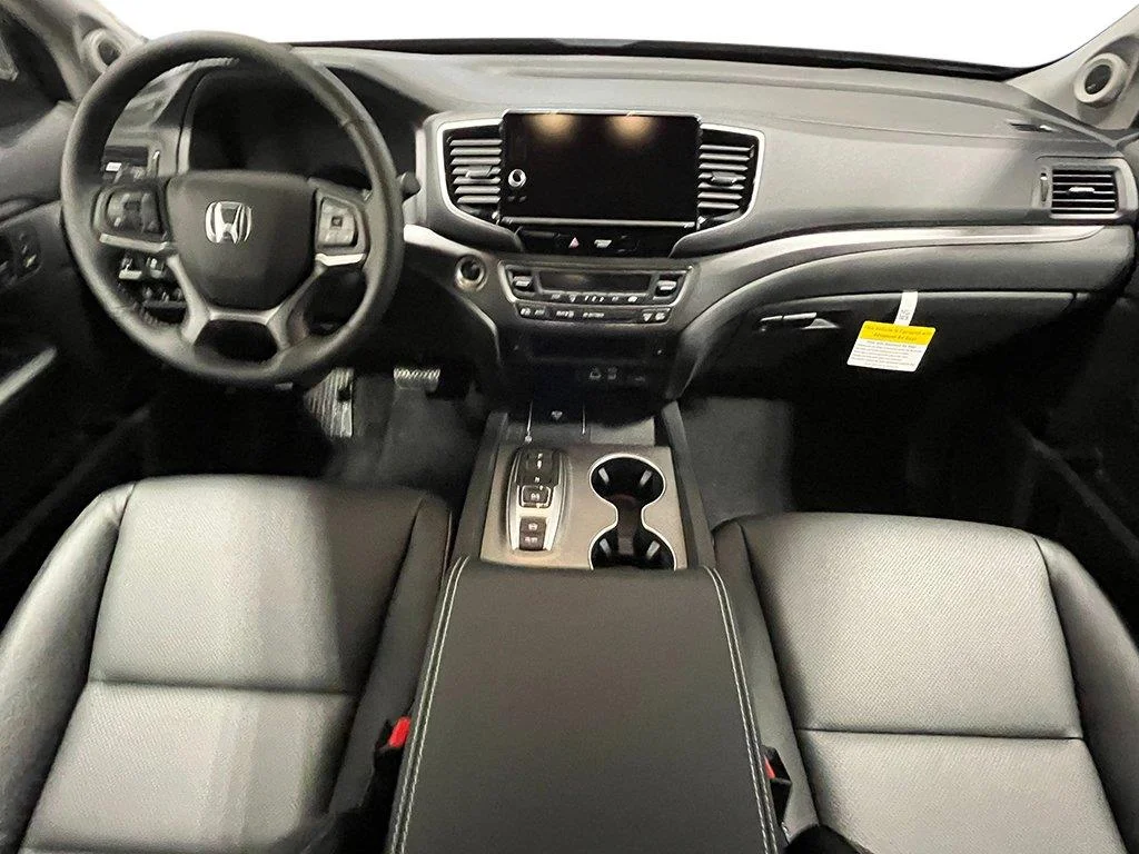 New 2026 Sonic Gray Pearl Honda RTL image 13