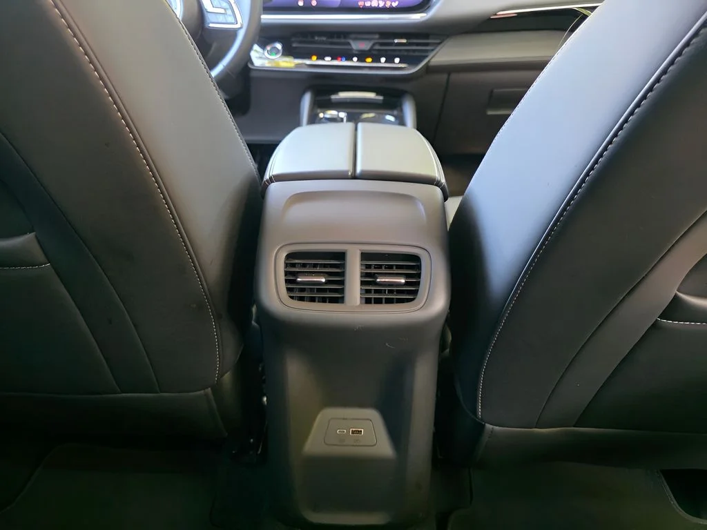 Used 2024 White Frost Tricoat Buick Preferred image 8