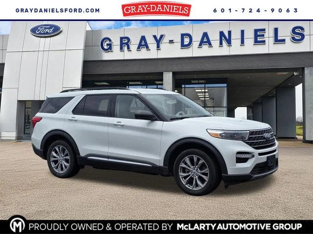 2023 Ford Explorer XLT RWD's photo