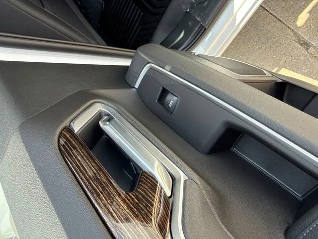 2026 GMC Sierra 1500 SLE - Photo 15