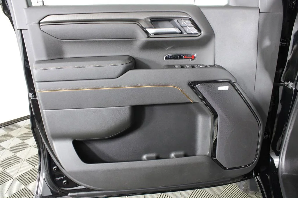 New 2026 Onyx Black GMC AT4 image 10