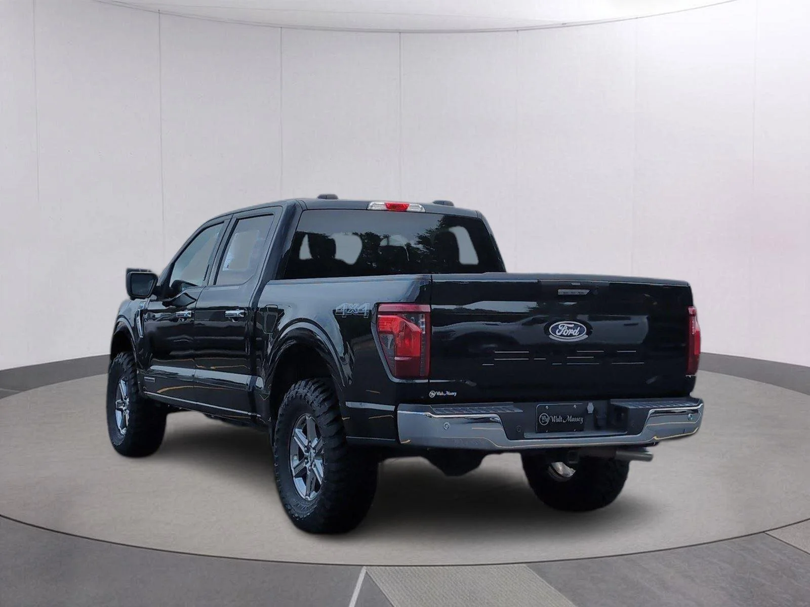 Used 2024 Agate Black Ford XLT image 5