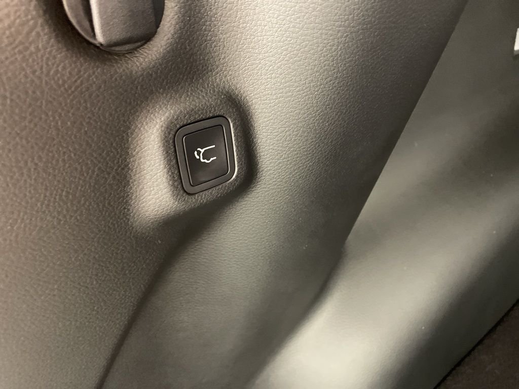 New 2026 Joose (DISC) Jeep Latitude image 40