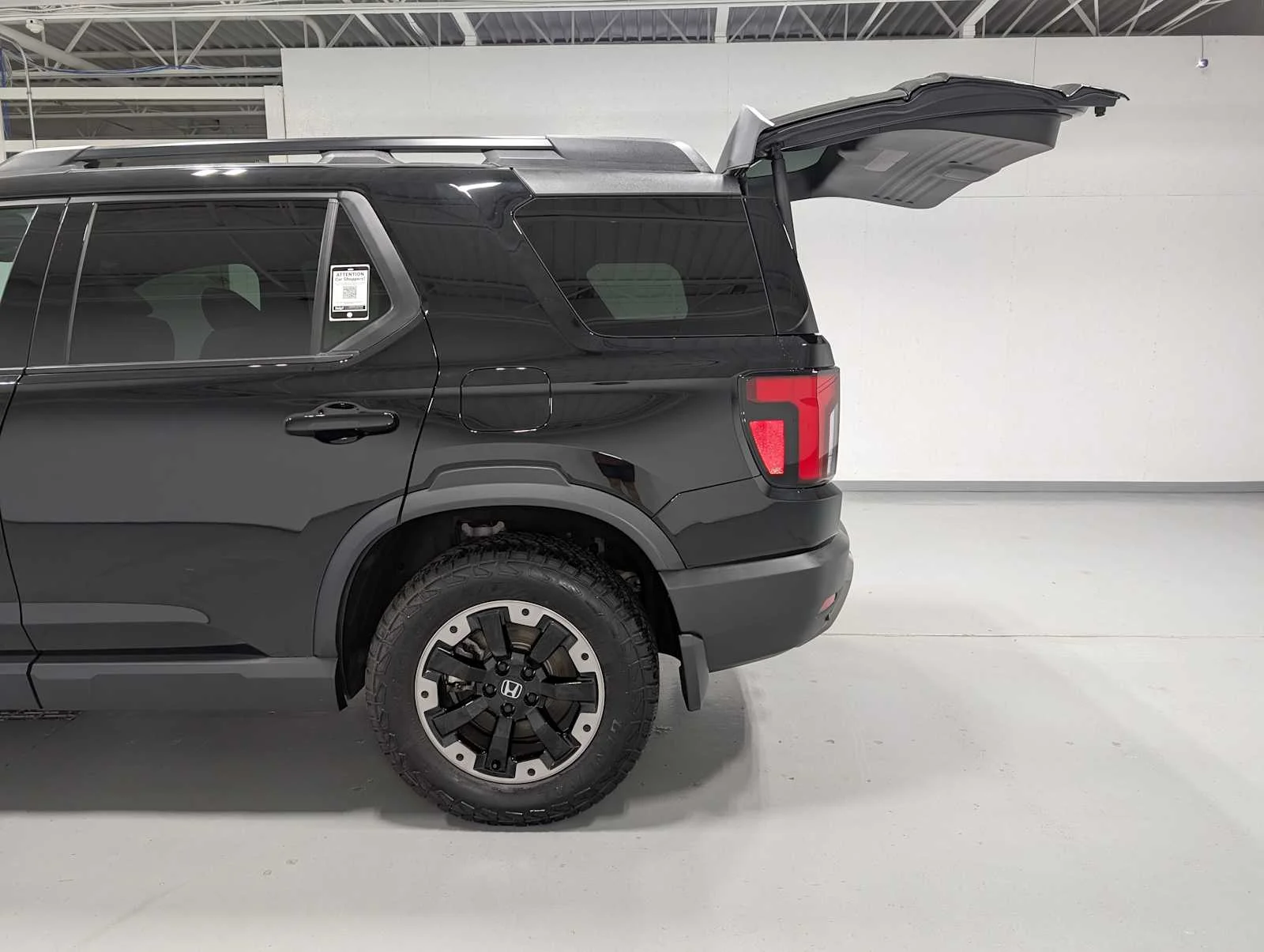 New 2026 Crystal Black Pearl Honda TrailSport Elite image 9