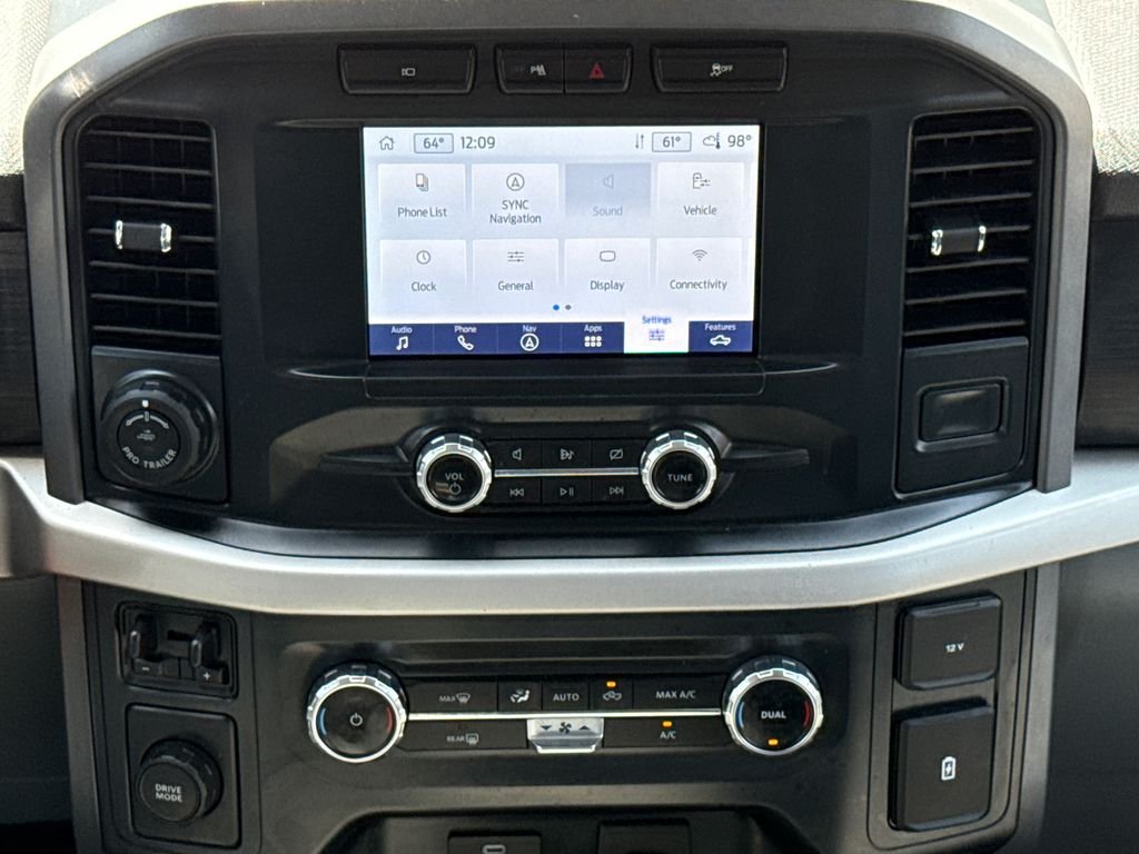 Used 2022 White Ford XLT image 12