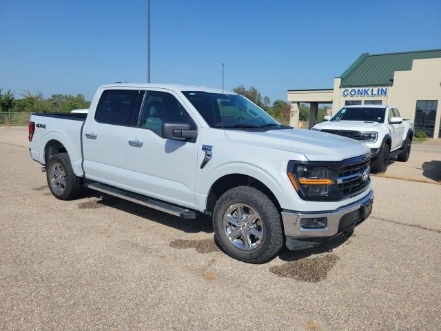 Used 2025 White Ford XLT image 22