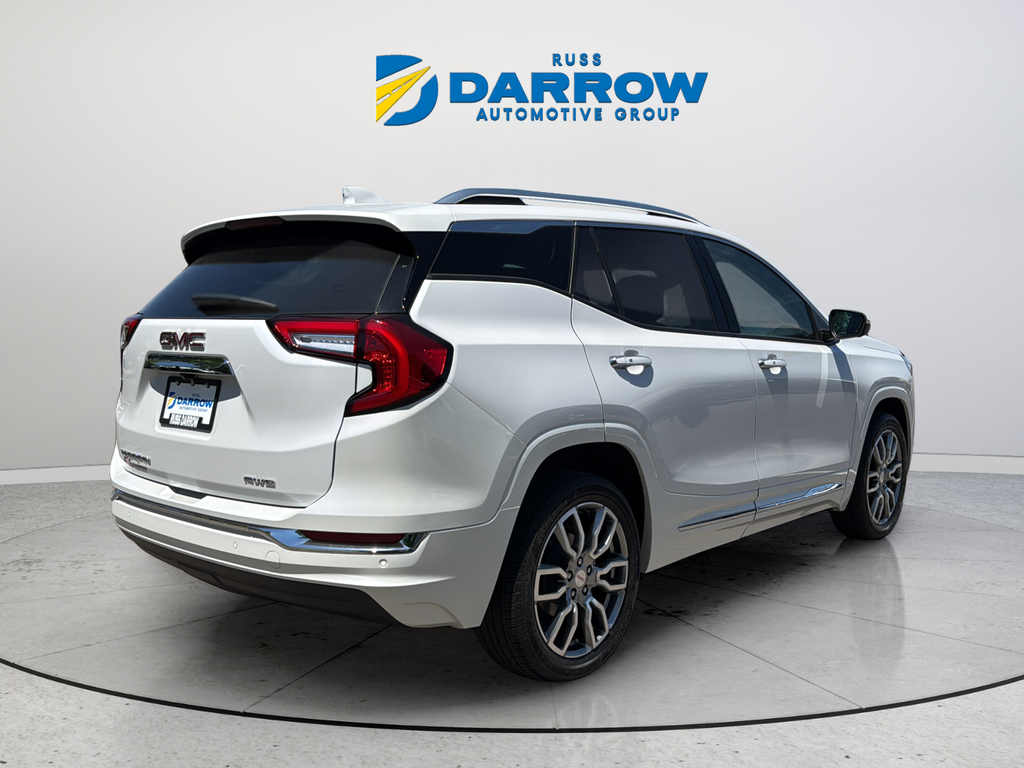 Used 2023 White GMC Denali image 5