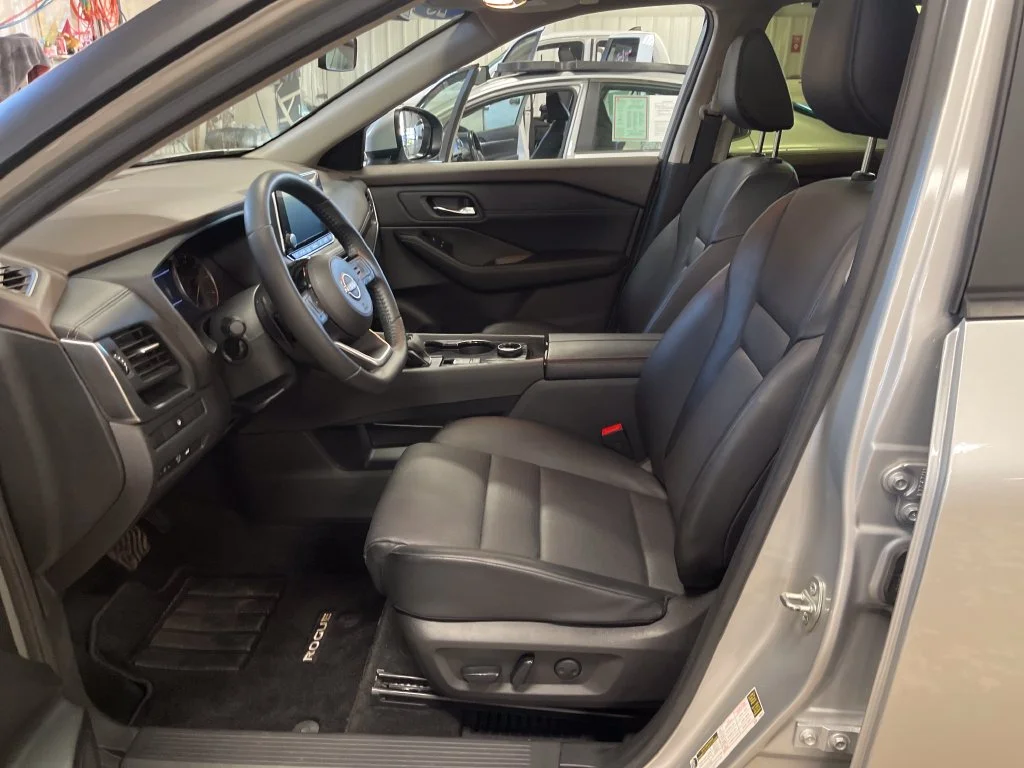 Certified Used 2023 Silver Nissan SV image 16