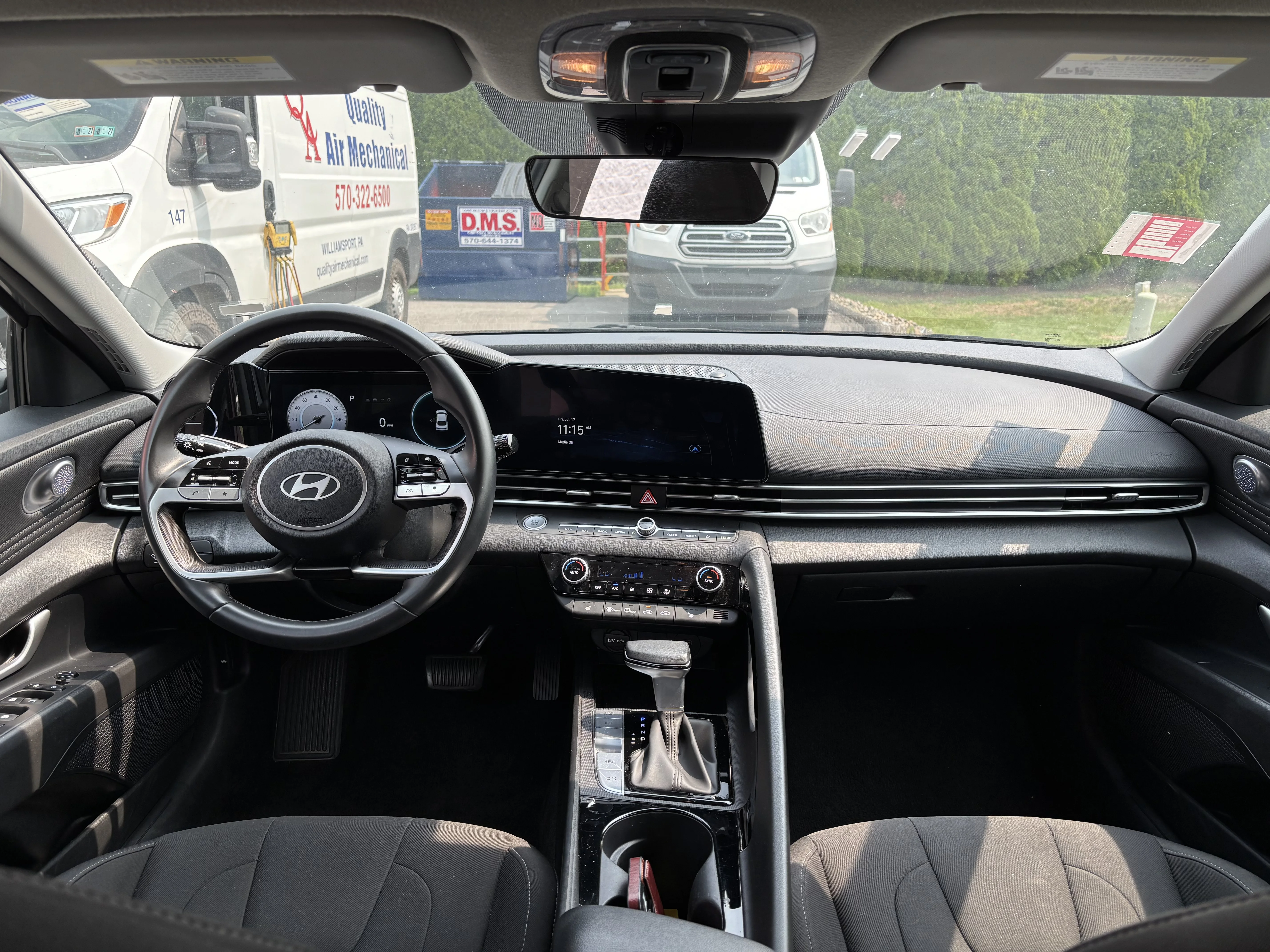 Used 2025 Fluid Metal Hyundai SEL Convenience image 15