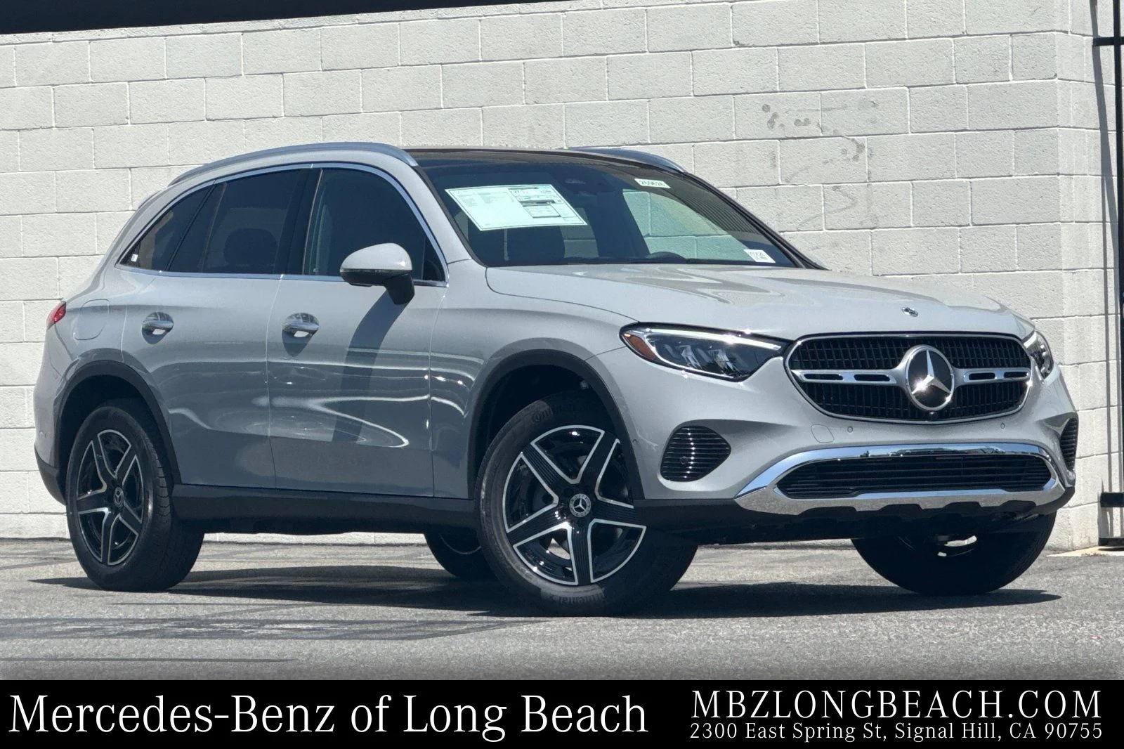 2026 Mercedes-Benz GLC GLC 300's photo