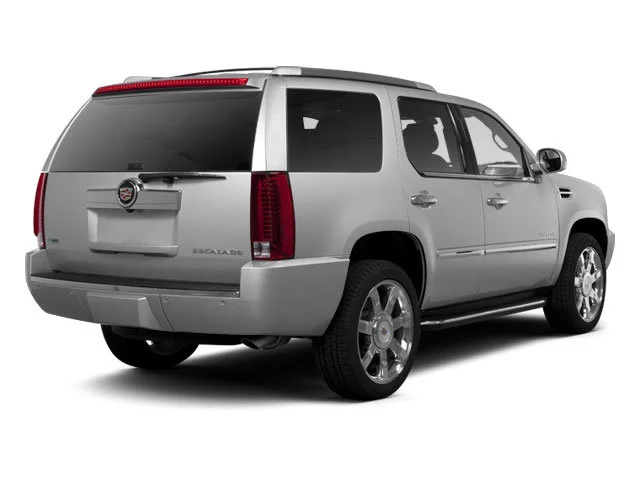 Used 2013 Mocha Steel Metallic Cadillac Premium image 5