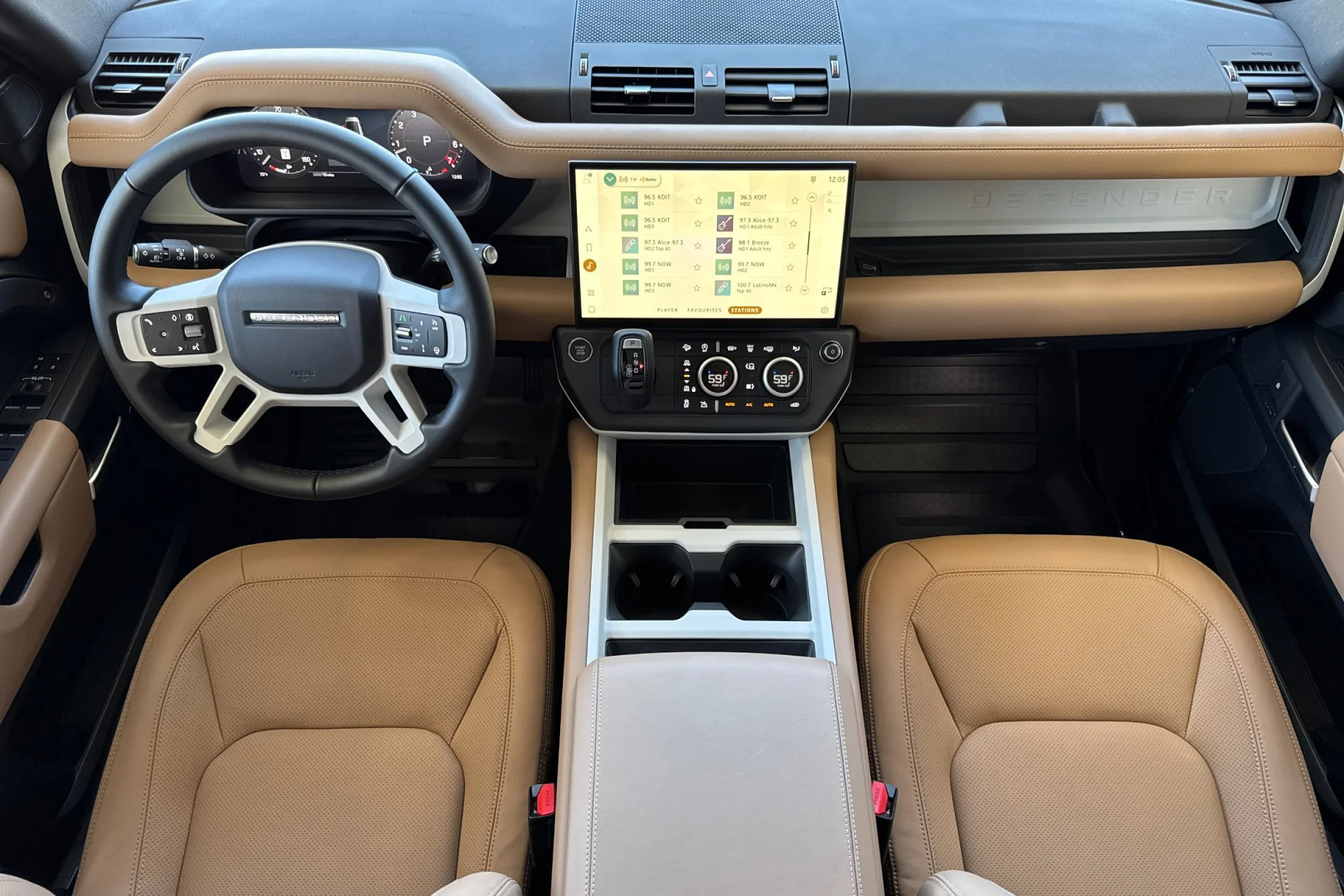New 2026 Woolstone Green Land Rover S image 3