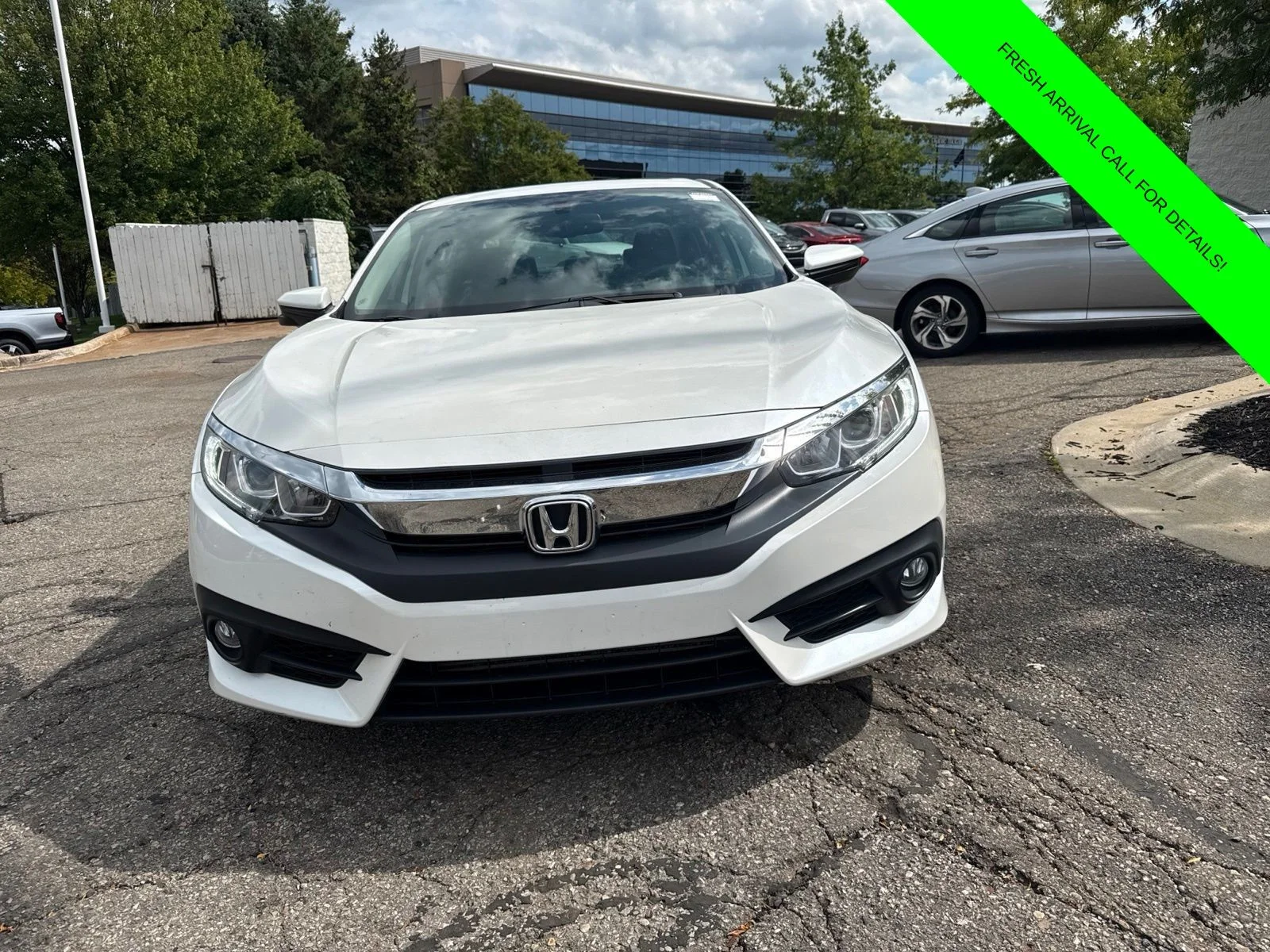Used 2016 White Orchid Pearl Honda EX-L image 12