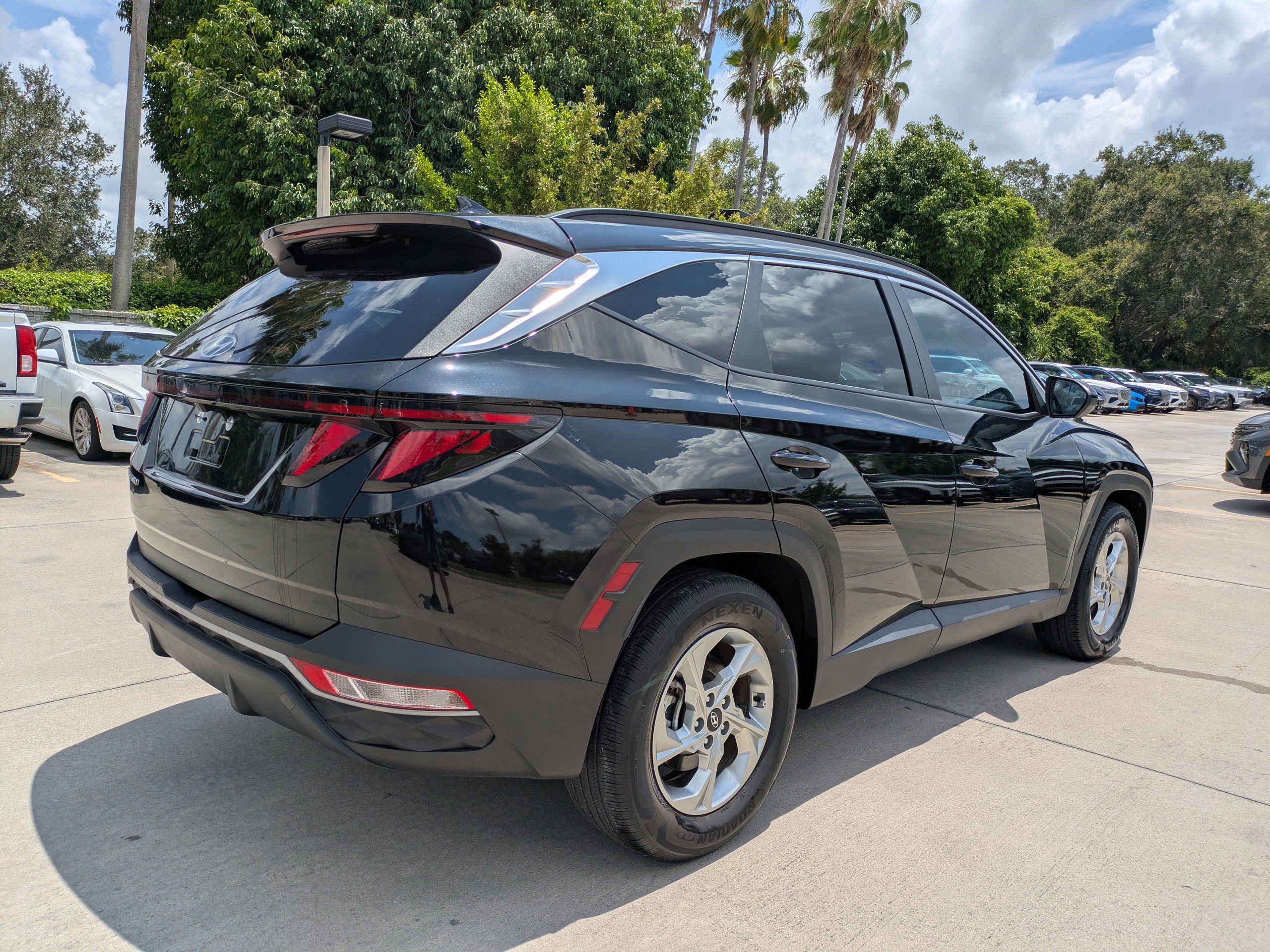 Certified Used 2024 Black Pearl Hyundai SEL image 2