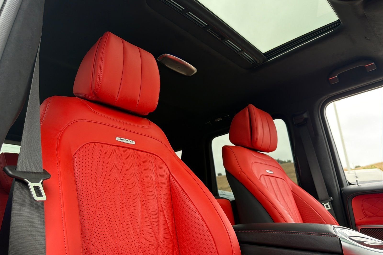 New 2026 MANUFAKTUR Arabian Grey Non- Metallic Mercedes-Benz G 63 AMG® image 3