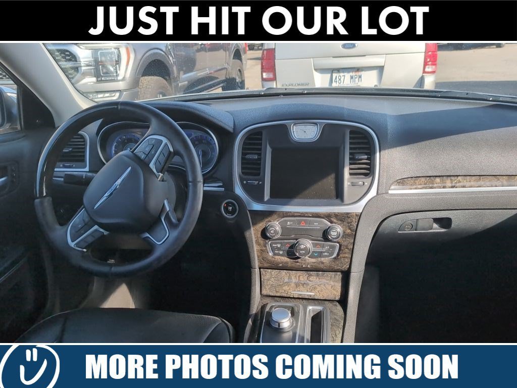 Used 2015 Billet Silver Metallic Clearcoat Chrysler C image 9