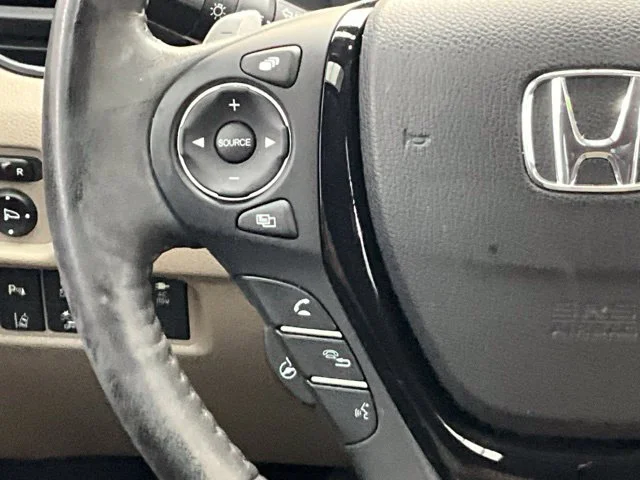 Used 2020  Honda RTL-E image 16