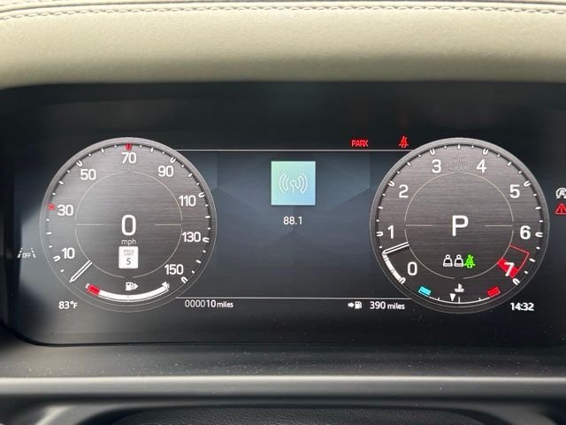 New 2026 Woolstone Green LAND ROVER X-Dynamic SE image 25