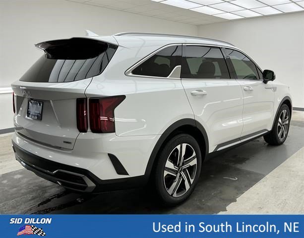 Used 2023 Snow White Pearl Kia SX Prestige image 4